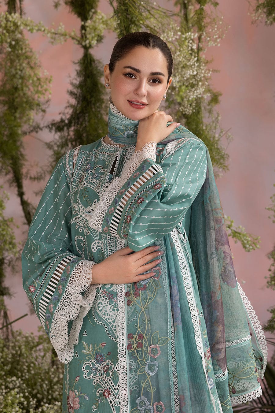 Sobia Nazir Premium Lawn 3PC Suit – Heavy Embroidered Lawn Shirt with Digital Printed Chiffon Dupatta & Dyed Lawn Trouser | Free Delivery